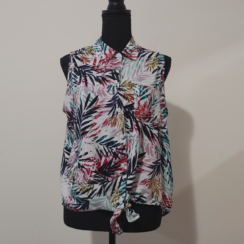 Tropical Medium Short Sleeve Button Up Top
